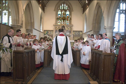 2-choir-in-church